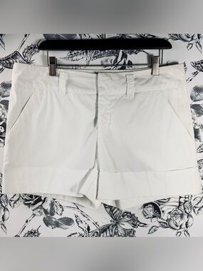 Billy Blues White 100% Cotton Cuffed Shorts, Sz 10
